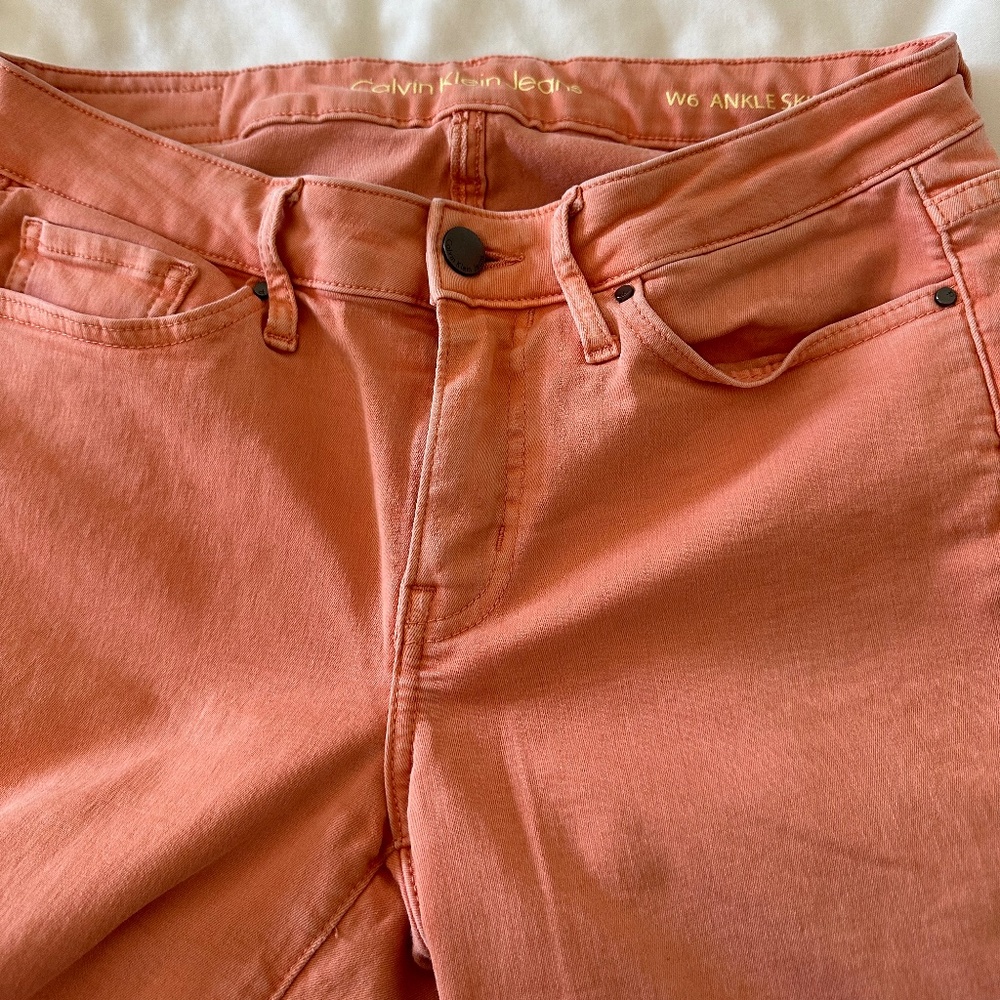 CALVIN KLEIN JEANS WOMEN'S ANKLE SKINNY W6 PEACH COLOR